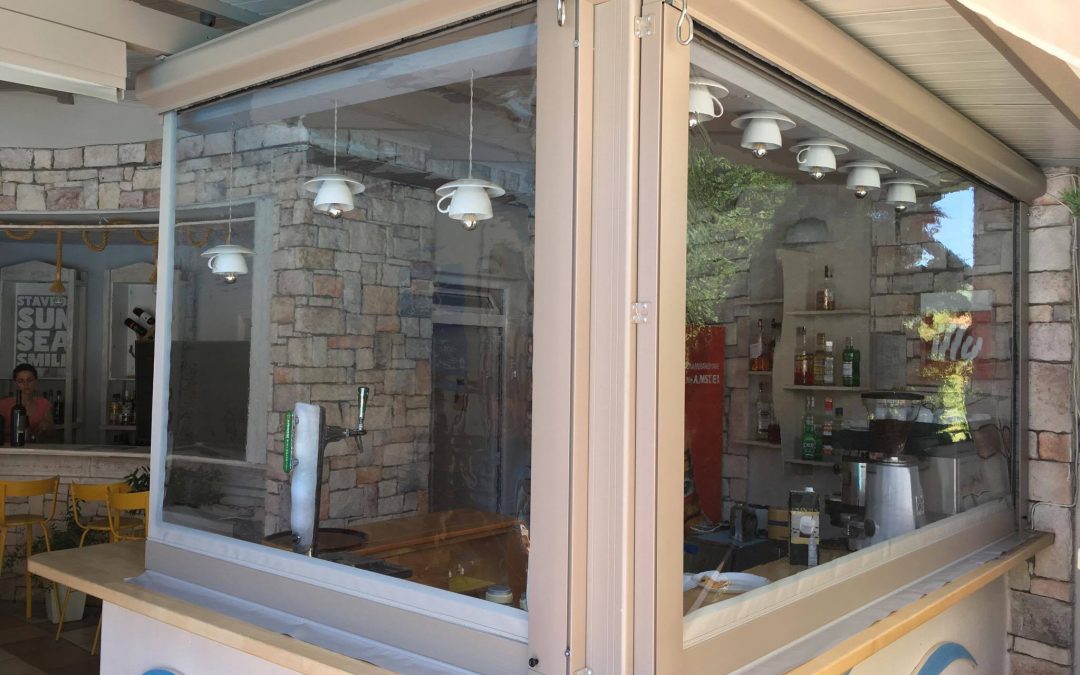 Τέντες στον Σταυρό Χαλκιδικής
